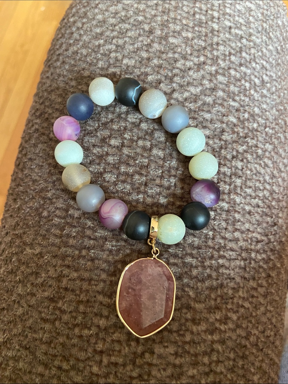 Multicolor Beaded Bracelet with Pink Gemstone Charm
